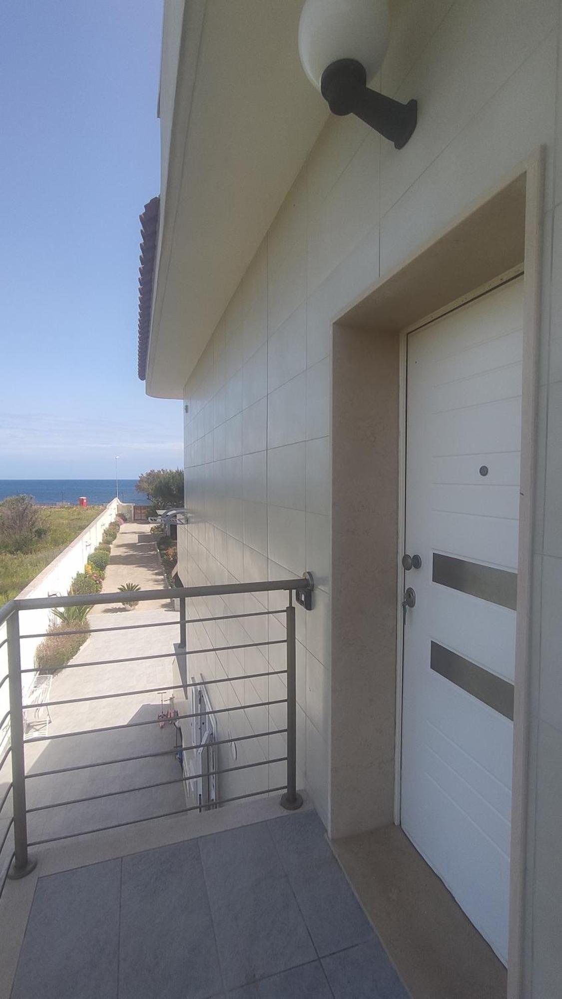 Seagull Apartments - Front And Sea View & Airport Bari Exterior photo